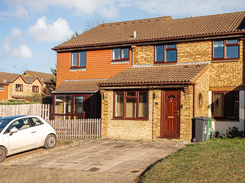 3 bed terraced house for sale in Tulyar Close, Tadworth KT20, £450,000