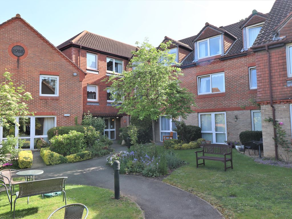 Springfield Meadows Weybridge Surrey KT13  