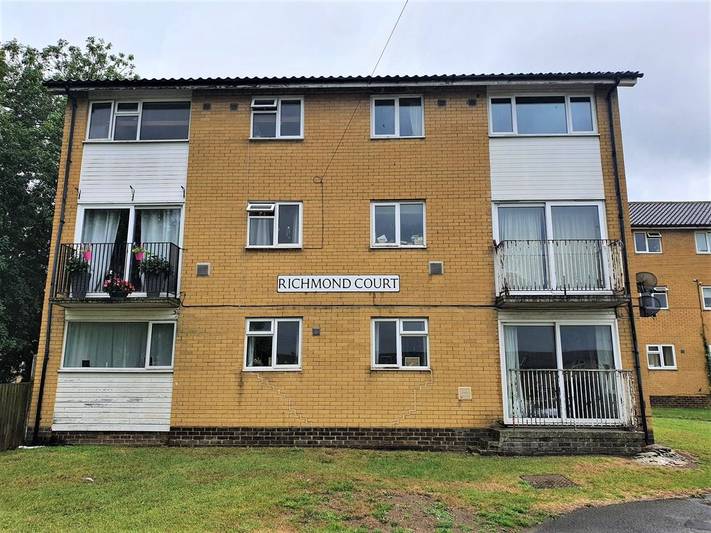 3 bed flat for sale in Eagle Close, Ilchester, Yeovil BA22 Zoopla