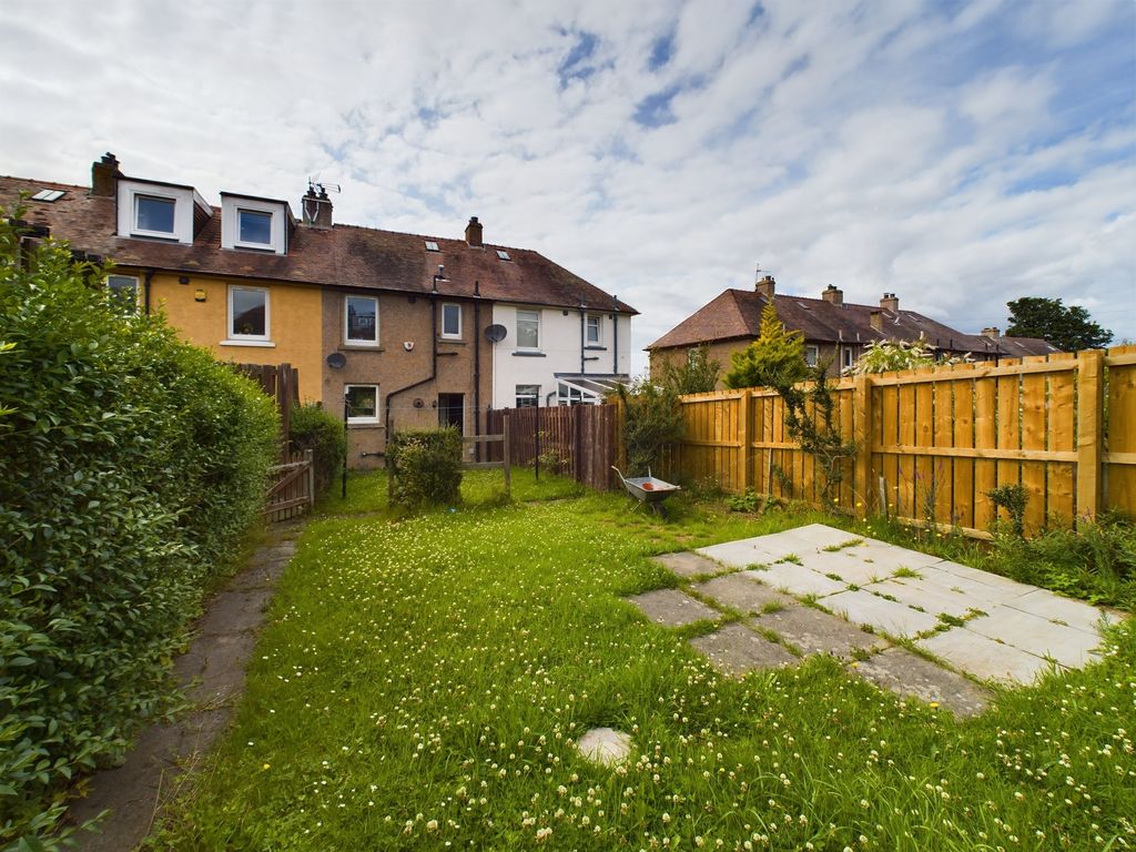 2 bed terraced house for sale in Clermiston Gardens, Barnton, Edinburgh EH4, £230,000 Zoopla