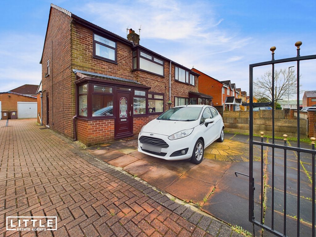 3 bed semidetached house for sale in Parliament Street, Thatto Heath