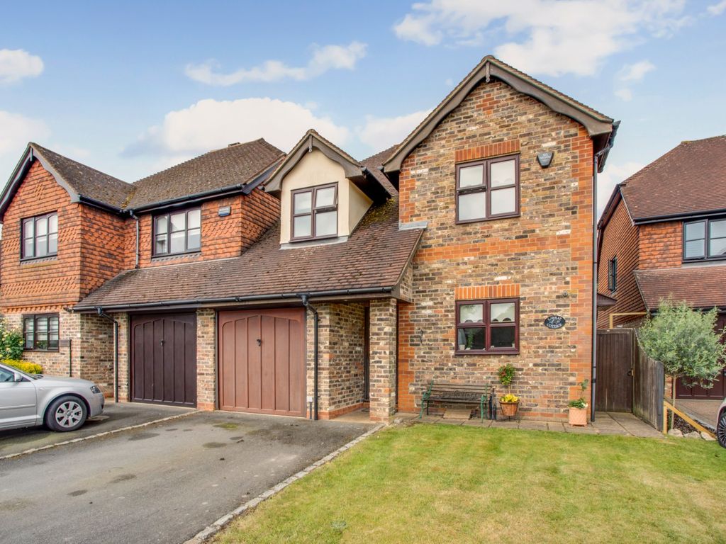 Miller Place Gerrards Cross Buckinghamshire SL9  