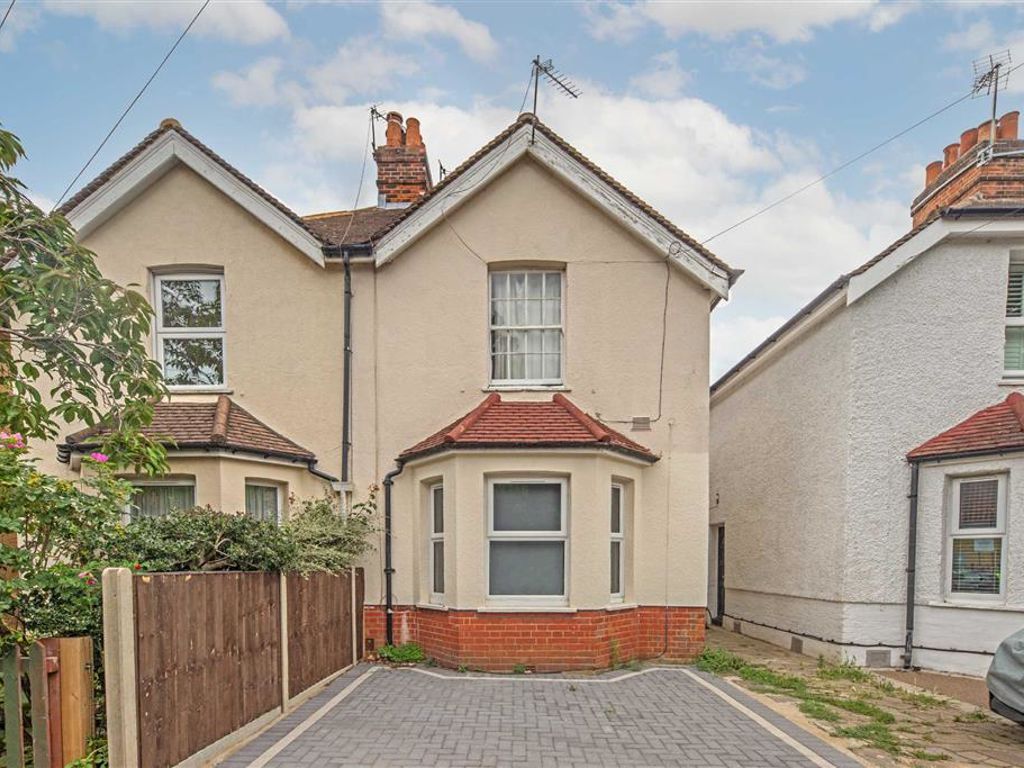 1 bed flat to rent in Niton Road, Kew, Richmond TW9, £1,900 pcm Zoopla