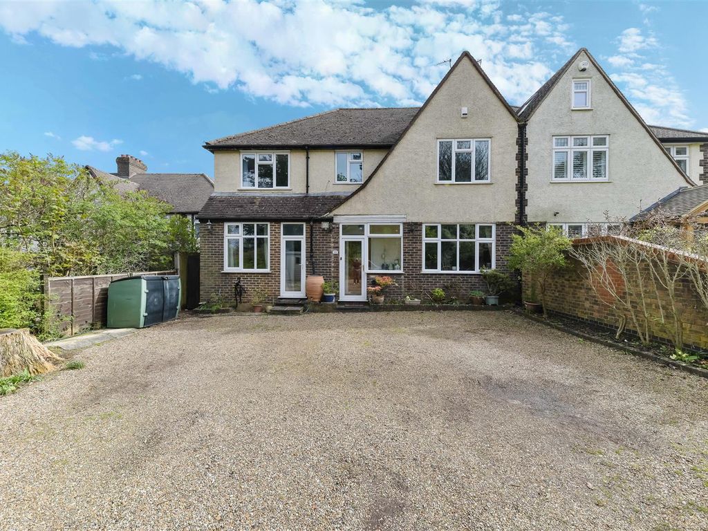 6 bed semidetached house for sale in Bolters Lane, Banstead SM7, £