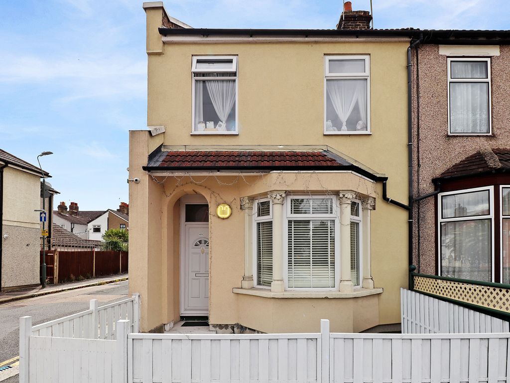 3 bed end terrace house for sale in Gilbert Road, Belvedere DA17 Zoopla
