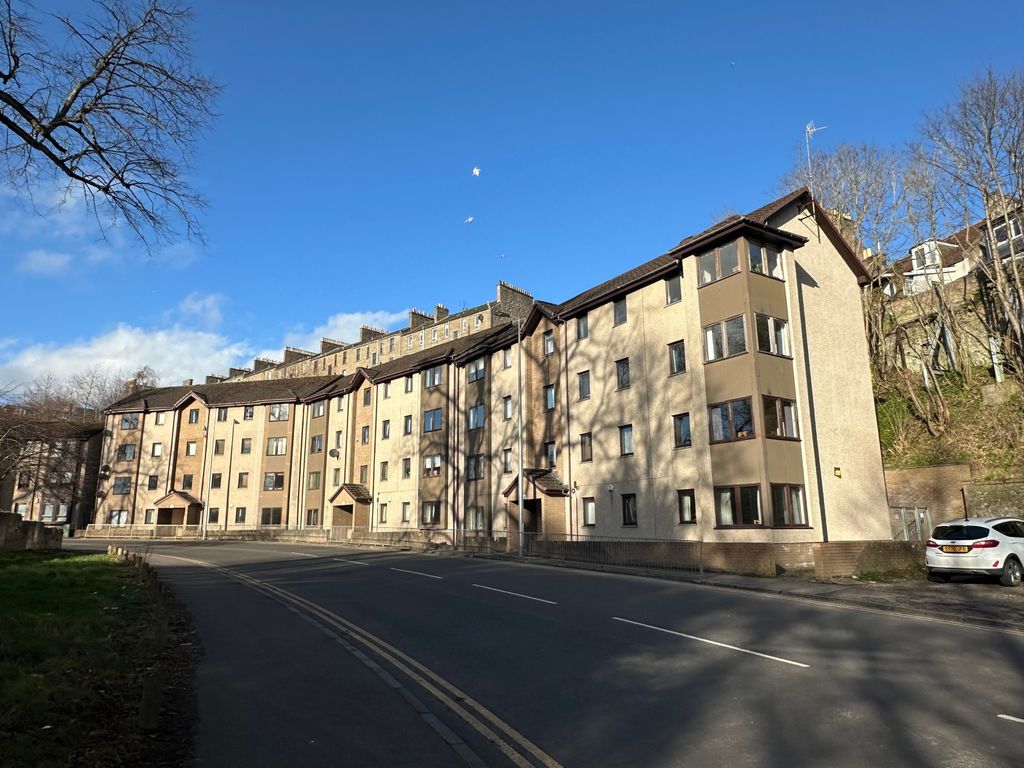 2 bed flat for sale in Lochee Road, Dundee DD2, £85,000 Zoopla