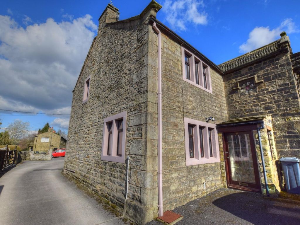 2 bed cottage for sale in Lane Top, Winewall, Colne BB8, £145,000 Zoopla