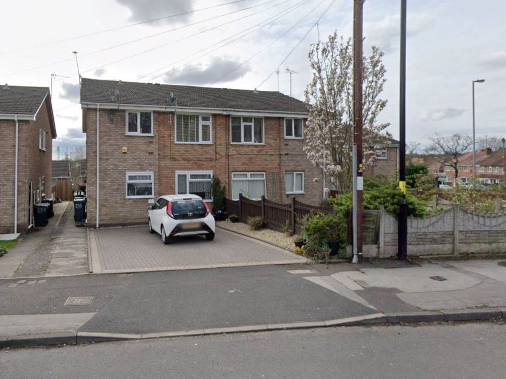 to rent in Beeches Road, Great Barr B42, £750 pcm Zoopla