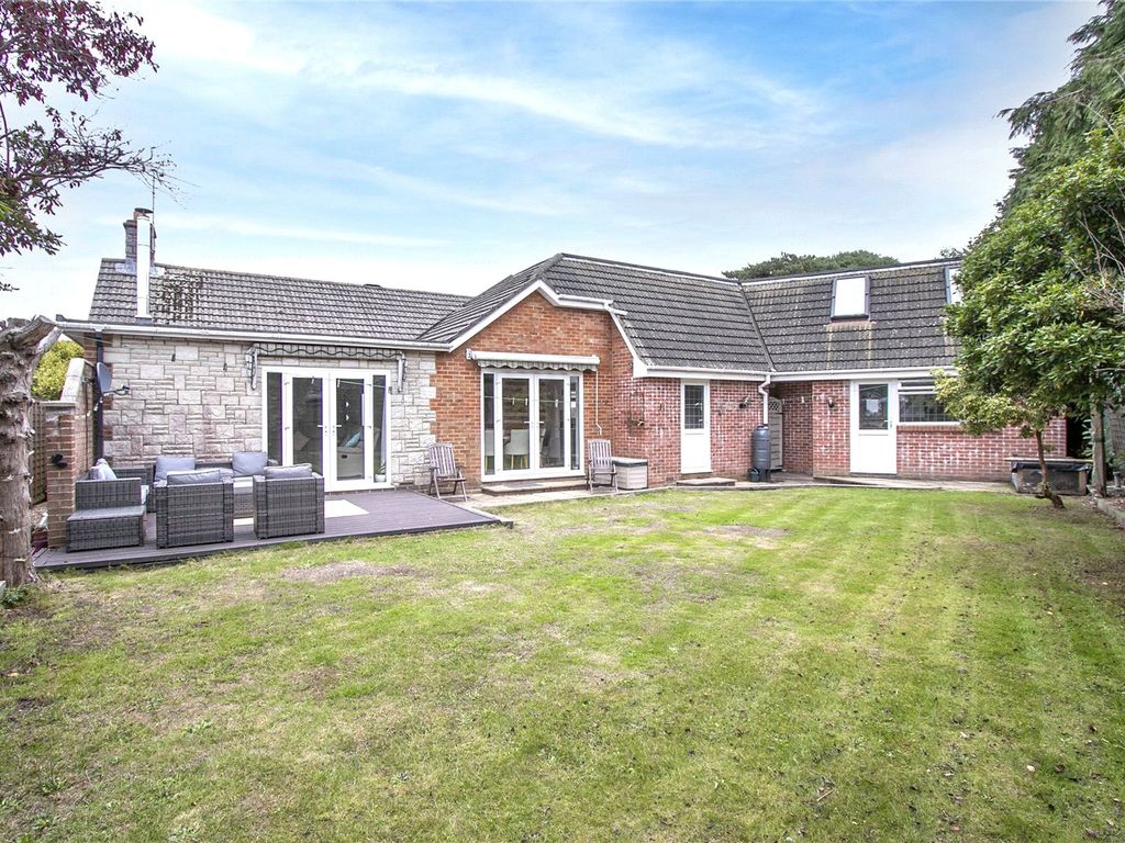 4 bed detached house for sale in Highmoor Close, Corfe Mullen, Wimborne