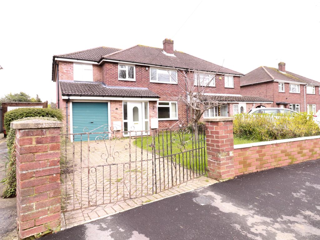 5 bed semidetached house to rent in Wheeler Avenue, Swindon SN2 Zoopla