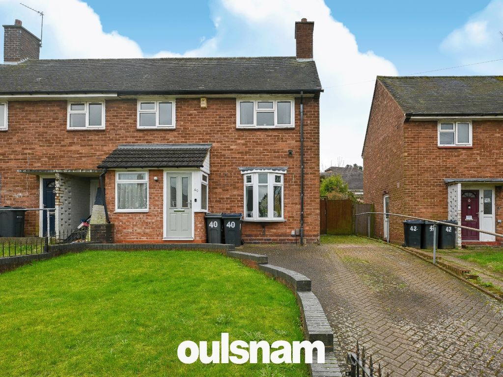 3 bed semidetached house for sale in Cromwell Lane, Northfield