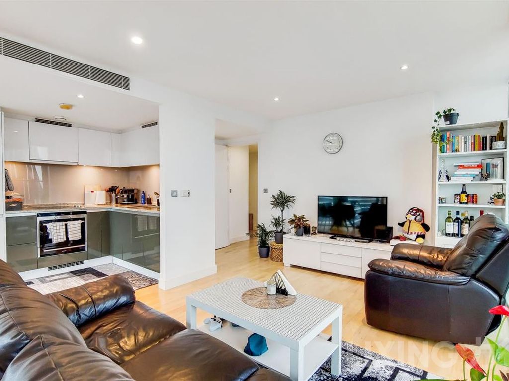 24 Marsh Wall, London E14  