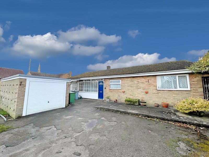 3 bed detached bungalow for sale in Pond Street, Great Gonerby