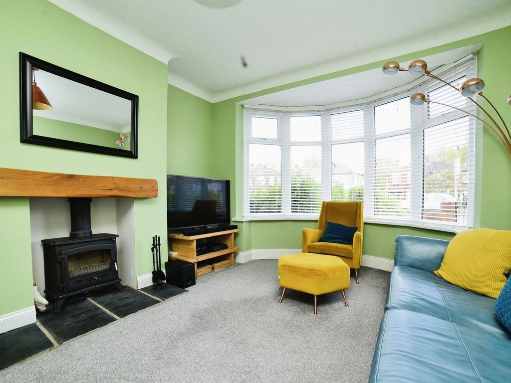 3 bed end terrace house for sale in Kingston Road, Willerby, Hull HU10