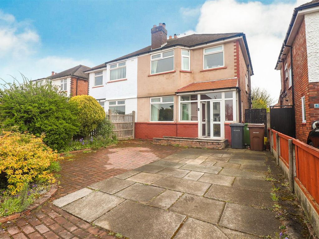 3 bed semidetached house for sale in Glenpark Drive, Marshside