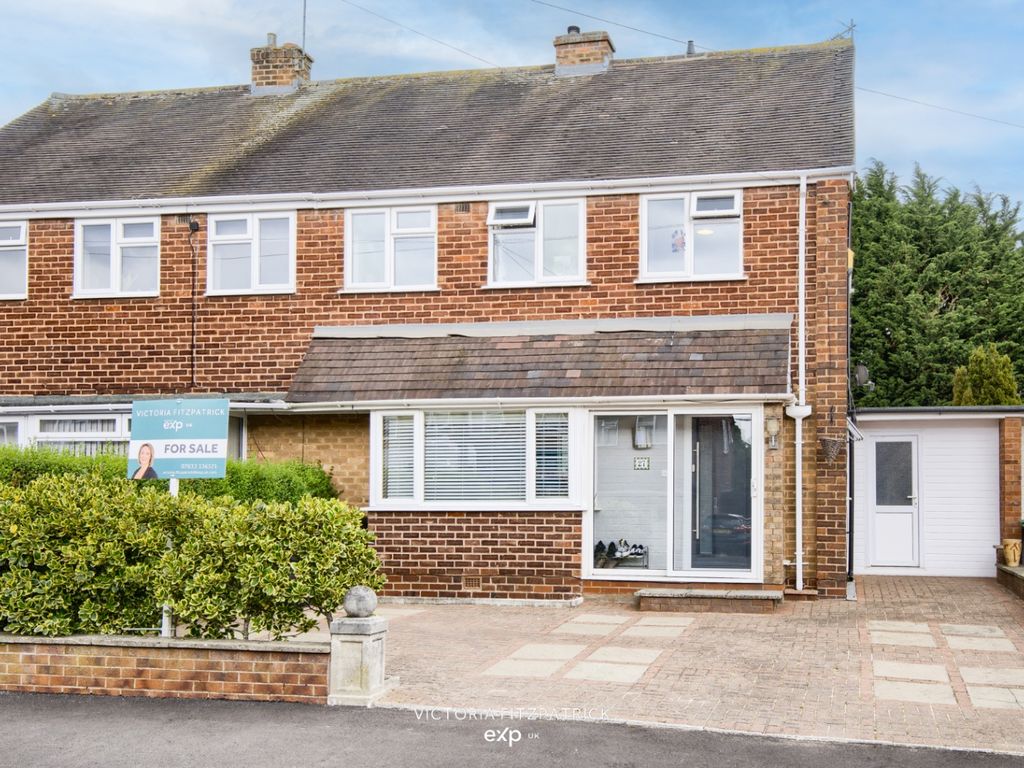 3 bed semidetached house for sale in Malvern Road, Redditch B97 Zoopla
