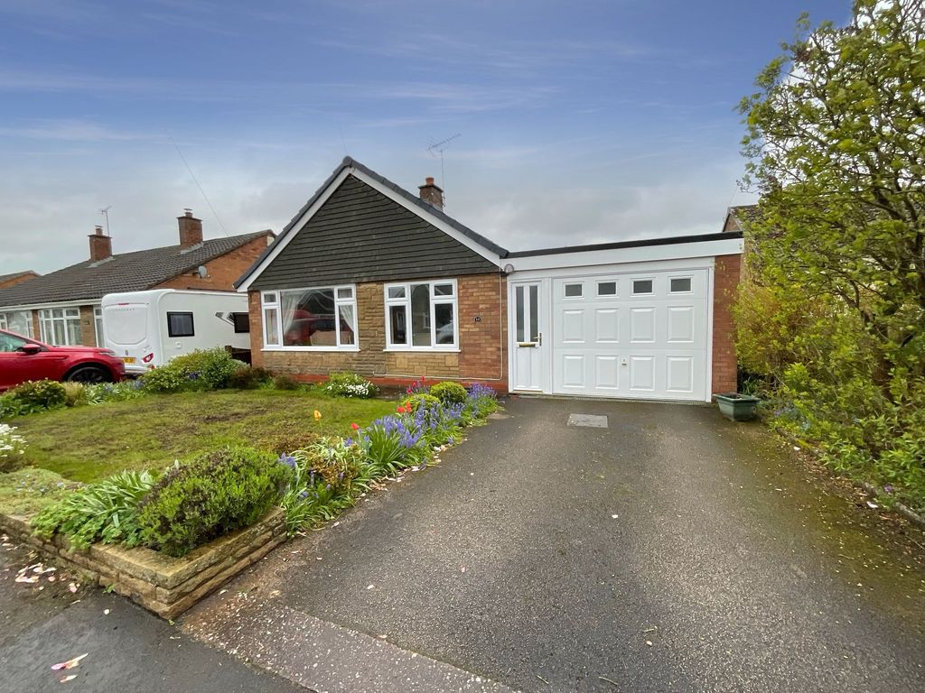 2 bed bungalow for sale in Lavender Close, Great Bridgeford ST18, £