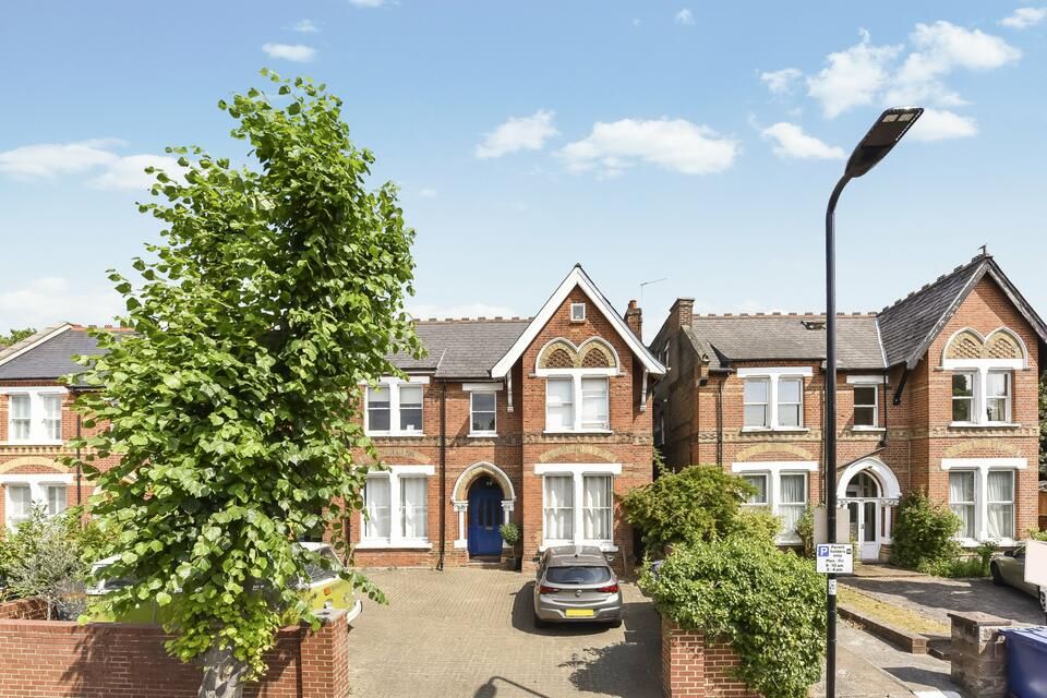 4 bed flat for sale in Mount Park Crescent, London W5 Zoopla