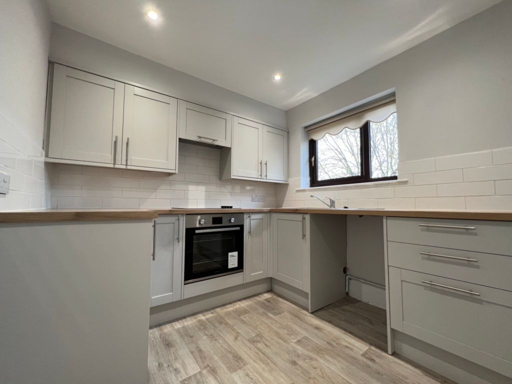 2 bed to rent in Grasmere Avenue, St Helens WA11 Zoopla