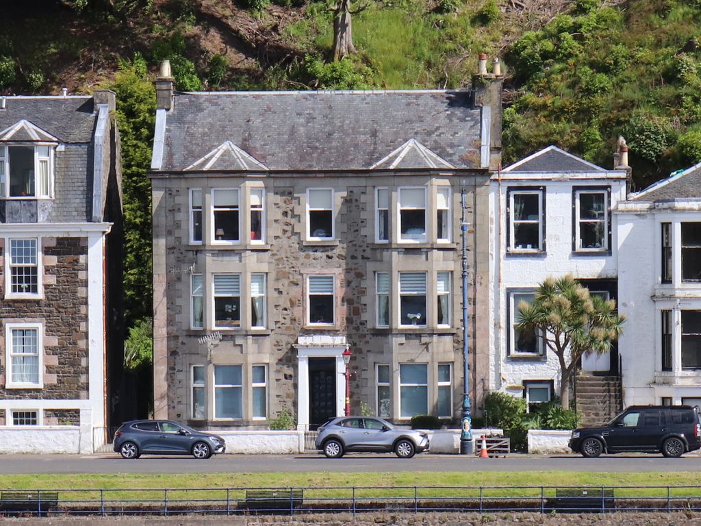 3 bed flat for sale in Flat 2, 4 Battery Place, Rothesay PA20, £165,000 Zoopla
