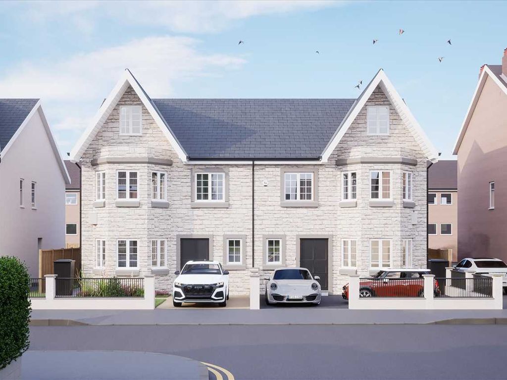 New home, 4 bed semidetached house for sale in Circus Drive