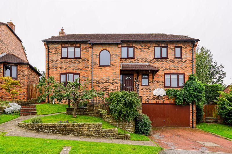 4 bed detached house for sale in 39 Old Barber, Harrogate HG1, £525,000