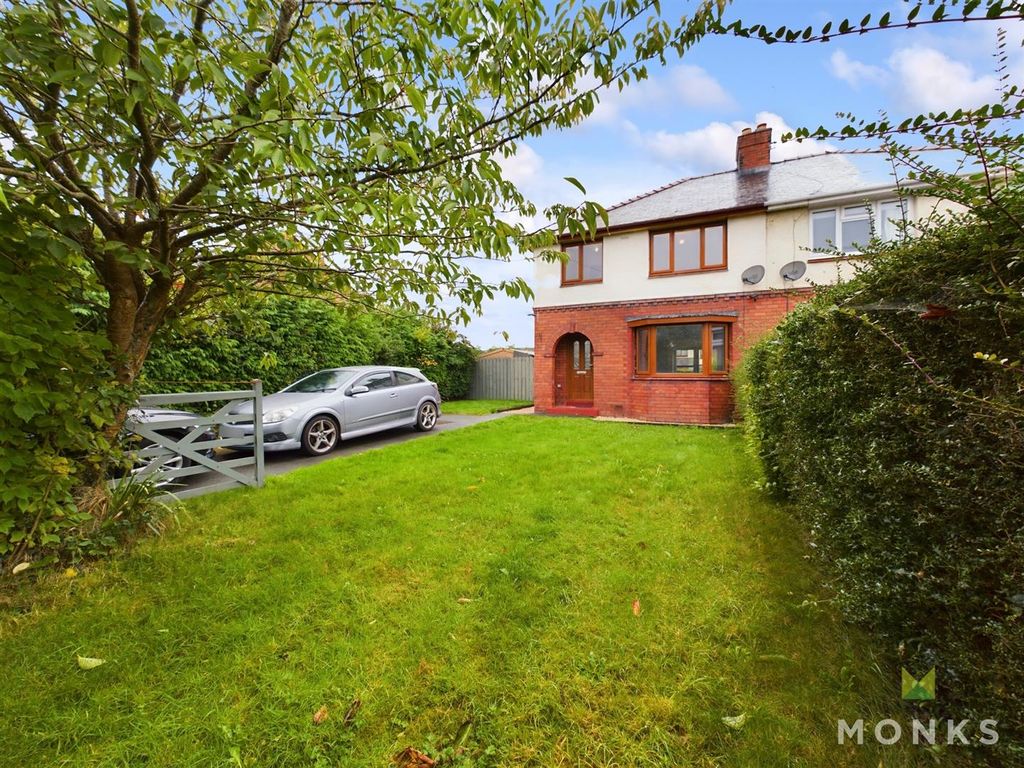 3 bed semidetached house for sale in Garden Village, St. Martins