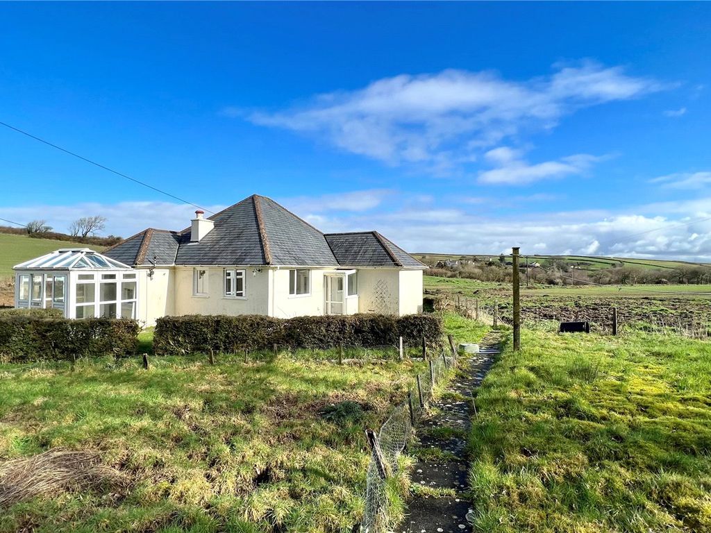 3 bed bungalow for sale in Horns Cross, Bideford EX39, £330,000 Zoopla