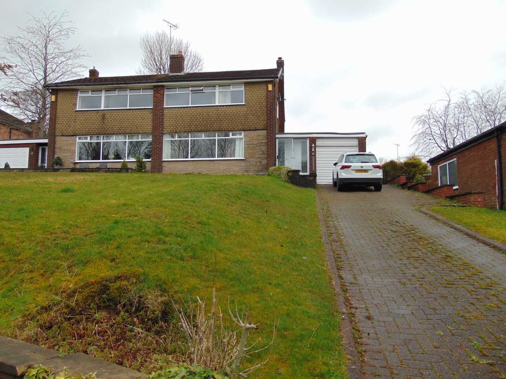 3 bed semidetached house for sale in Tandlewood Park, Royton OL2 Zoopla