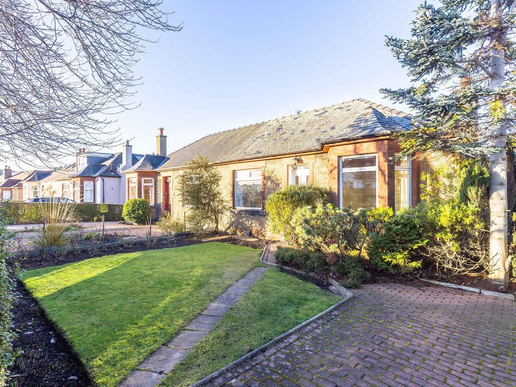 3 bed semidetached bungalow for sale in 16 Strachan Road, Blackhall