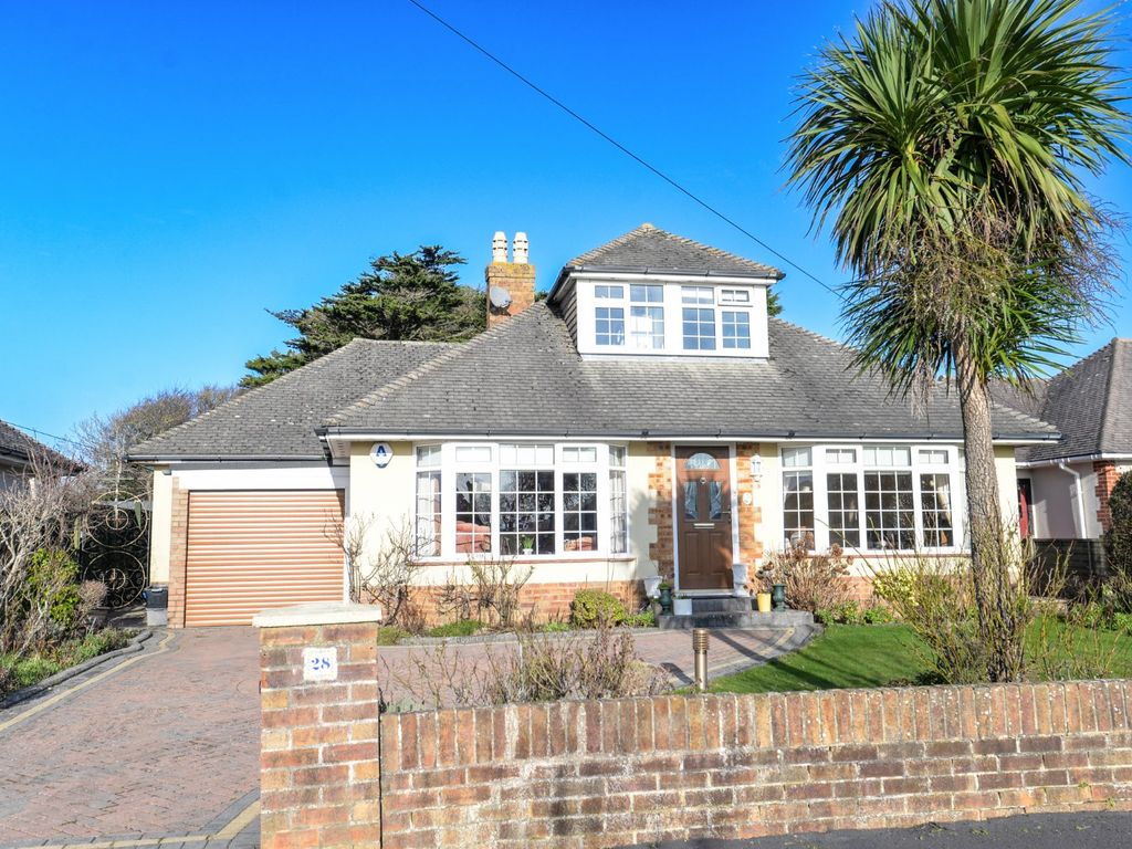 5 bed detached house for sale in Solent Drive, Barton On Sea, New