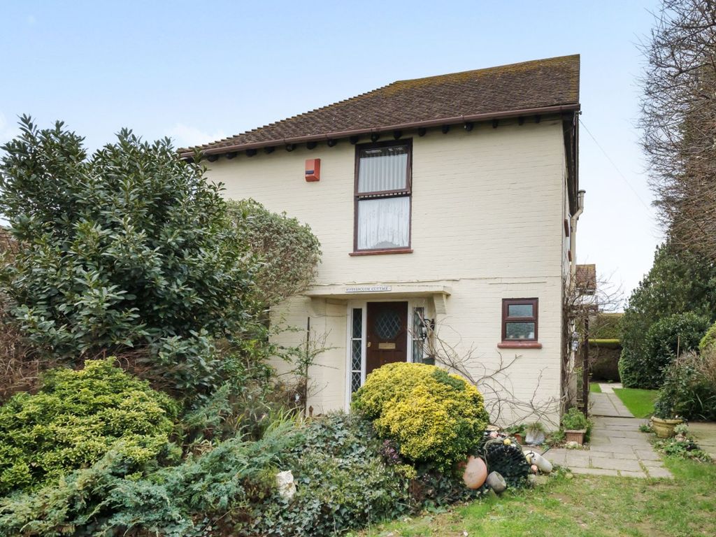3 bed detached house for sale in Bonnar Road, Selsey PO20, £475,000