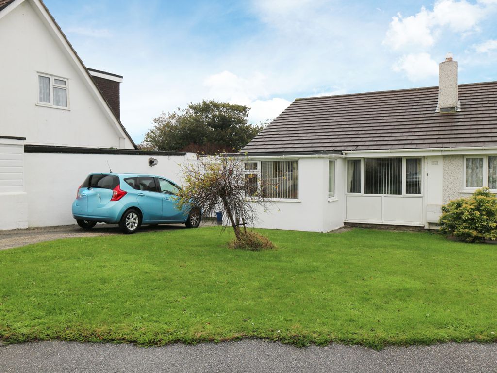 3 bed semidetached bungalow for sale in Forthvras, Illogan Downs