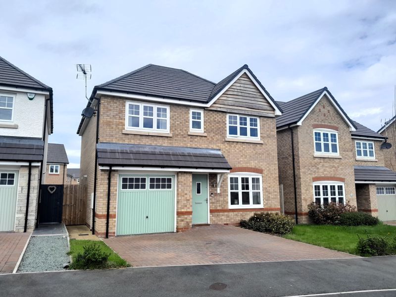4 bed detached house for sale in Rhyd Y Mor, Abergele LL22, £375,000