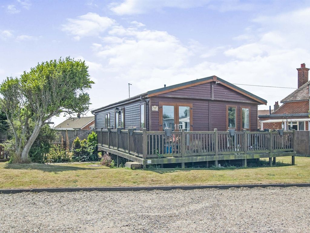 3 bed mobile/park home for sale in Red House Chalet And Caravan Park