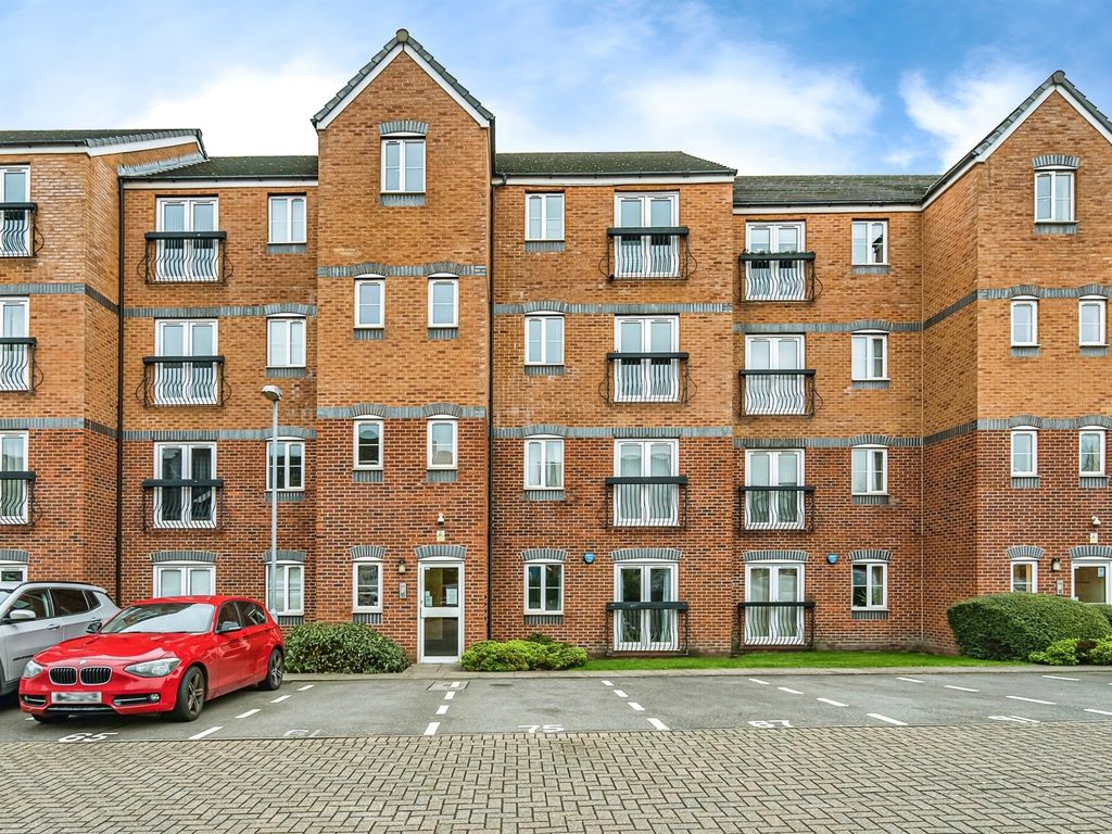 2 bed flat for sale in Anchor Drive, Tipton DY4, £120,000 Zoopla
