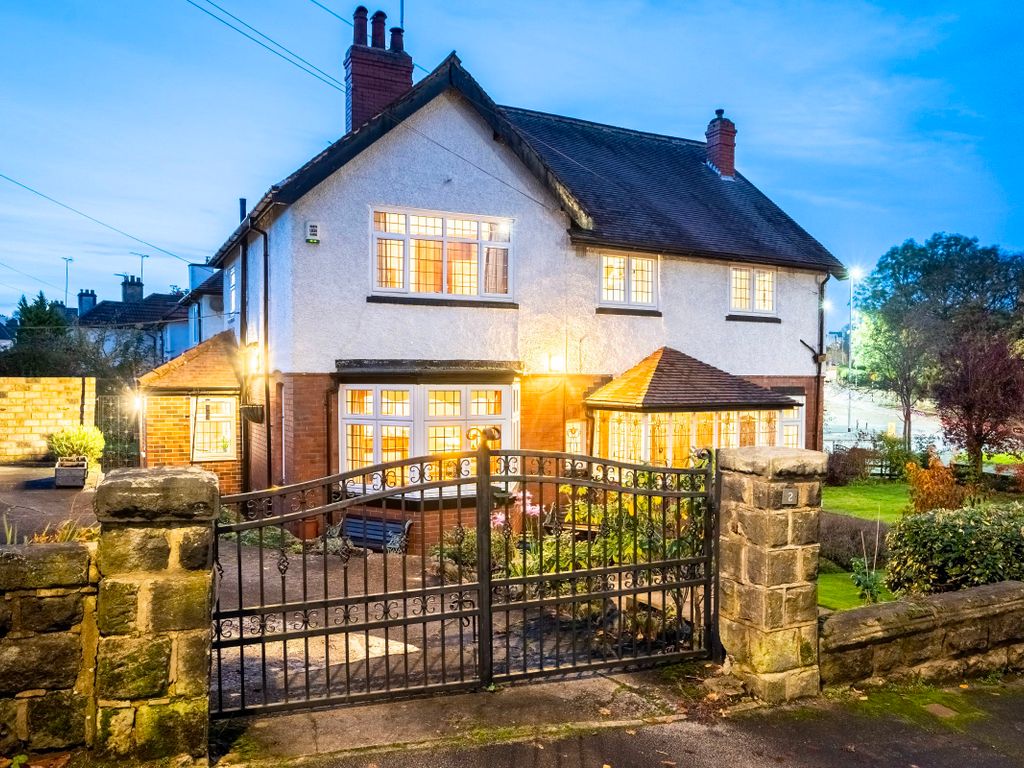 5 bed detached house for sale in Kings Mount, Moortown LS17, £675,000 Zoopla