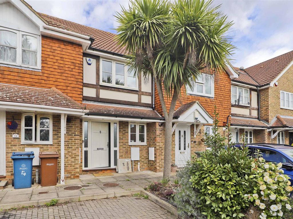 2 bed terraced house for sale in Kingfisher Close, Harrow Weald, Harrow HA3, £500,000 Zoopla