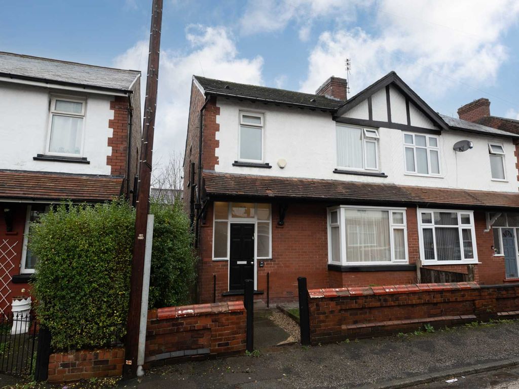3 bed semidetached house for sale in Harrogate Avenue, Prestwich M25
