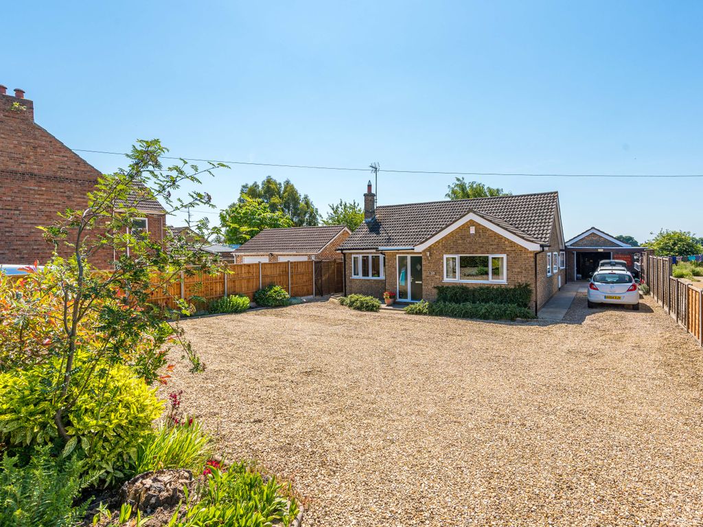 3 bed detached bungalow for sale in Bourne Road, Spalding PE11 Zoopla
