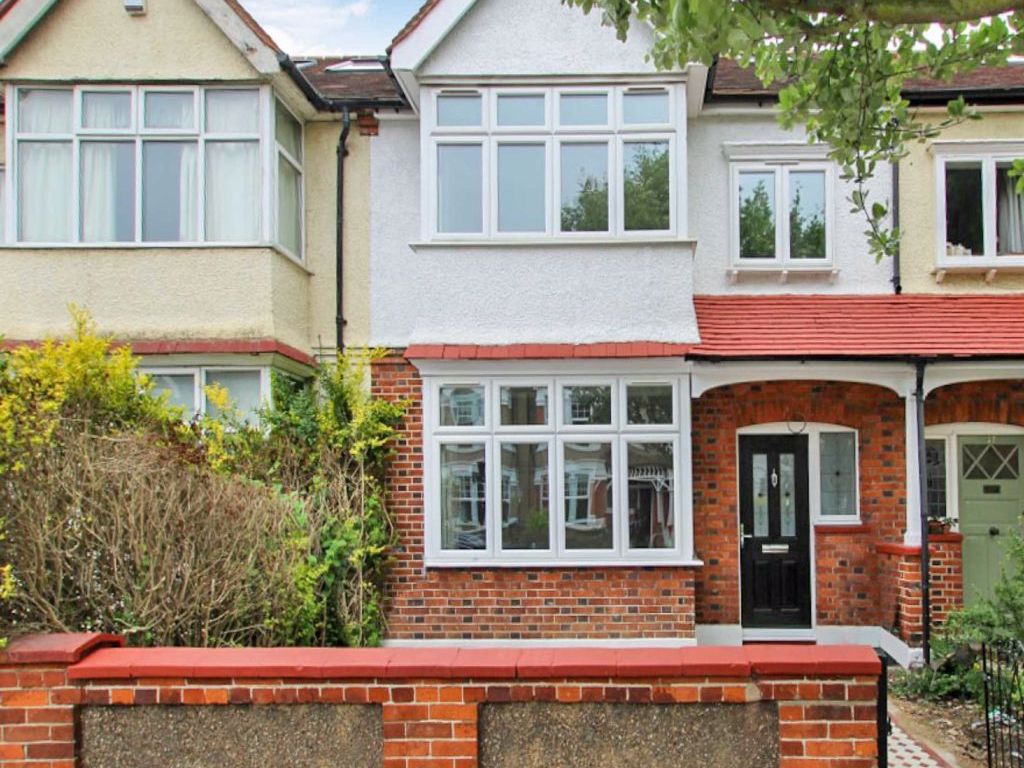 5 bed property to rent in Ealing Park Gardens W5 Zoopla