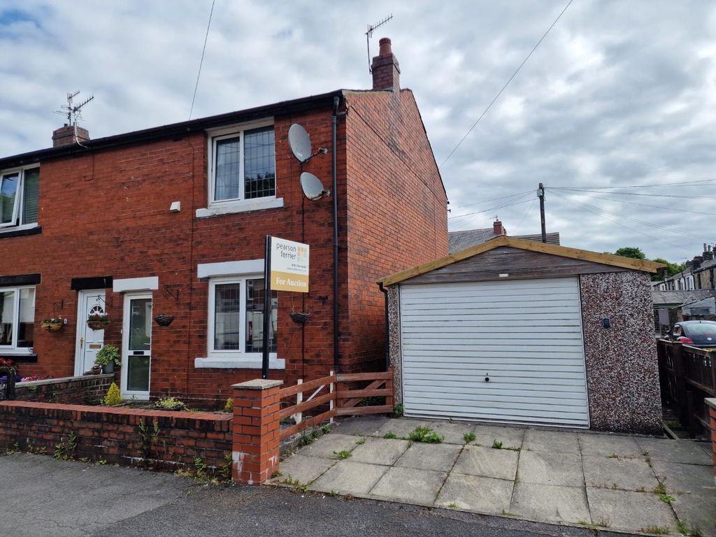 2 bed end terrace house for sale in 2 William Street, Ramsbottom BL0, £125,000 Zoopla