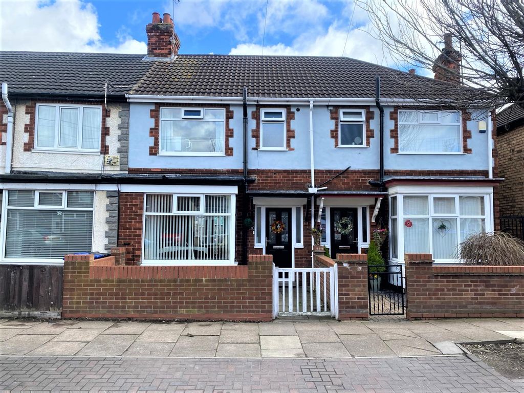 3 bed terraced house for sale in Chelmsford Avenue, Grimsby DN34 Zoopla