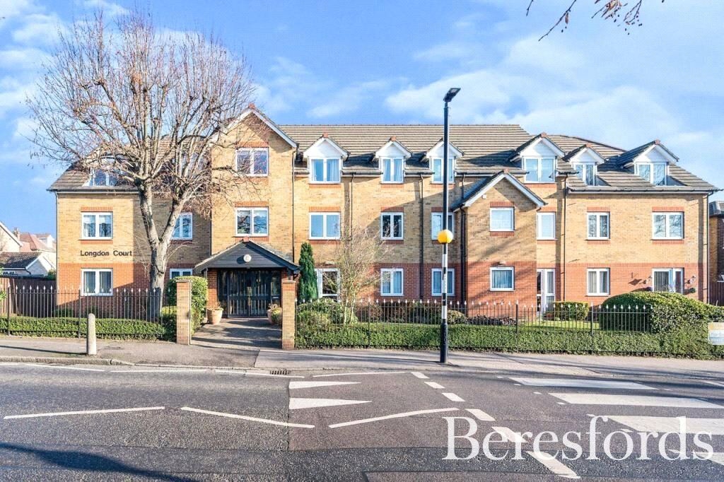 1 bed flat for sale in Longdon Court, Romford RM1, £168,500 Zoopla