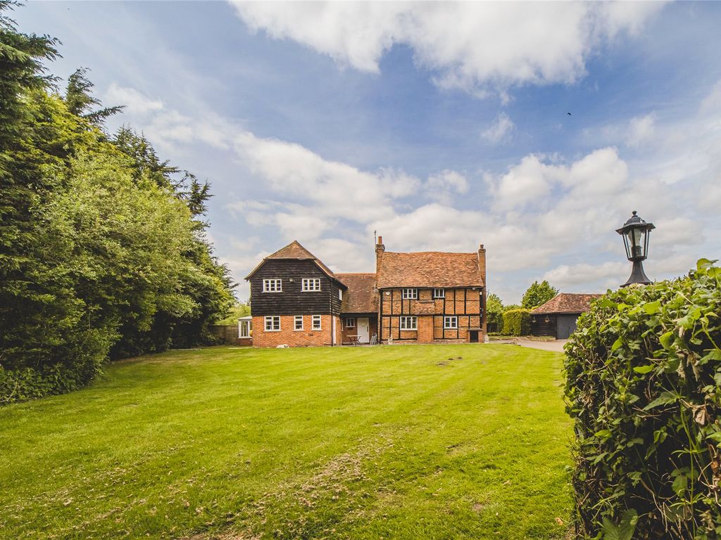 5 bed detached house for sale in Howe Lane, Maidenhead, Berkshire SL6