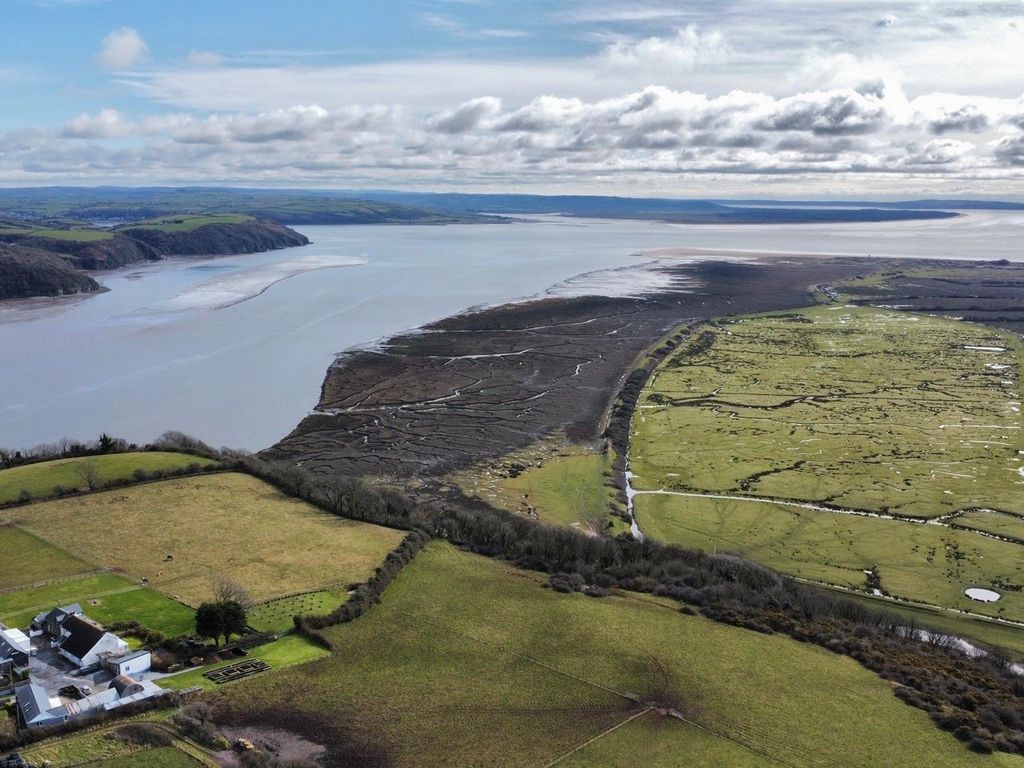 2 bed cottage for sale in Gosport Street, Laugharne, Carmarthen SA33 Zoopla