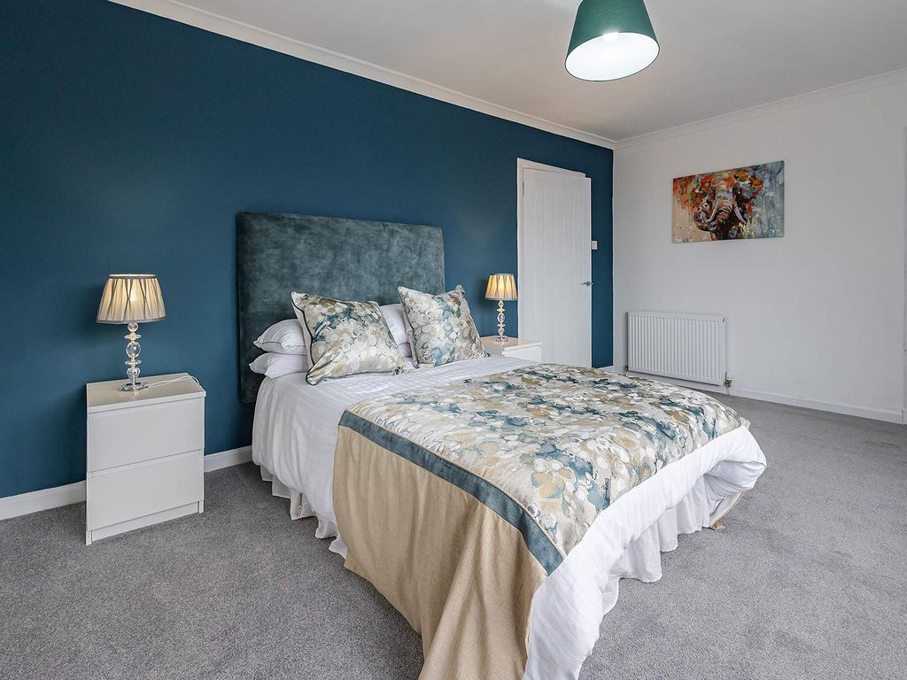 3 bed semidetached house for sale in Fountainpark Crescent, Bo'ness