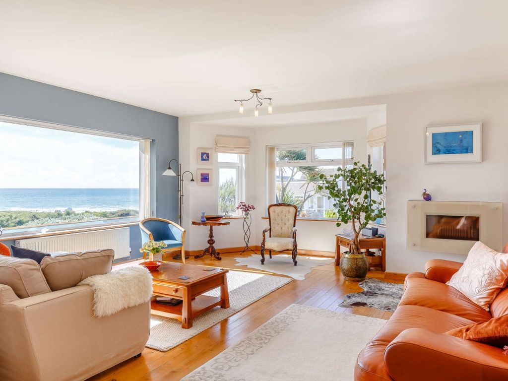 3 bed detached house for sale in The Crescent, Widemouth Bay, Bude