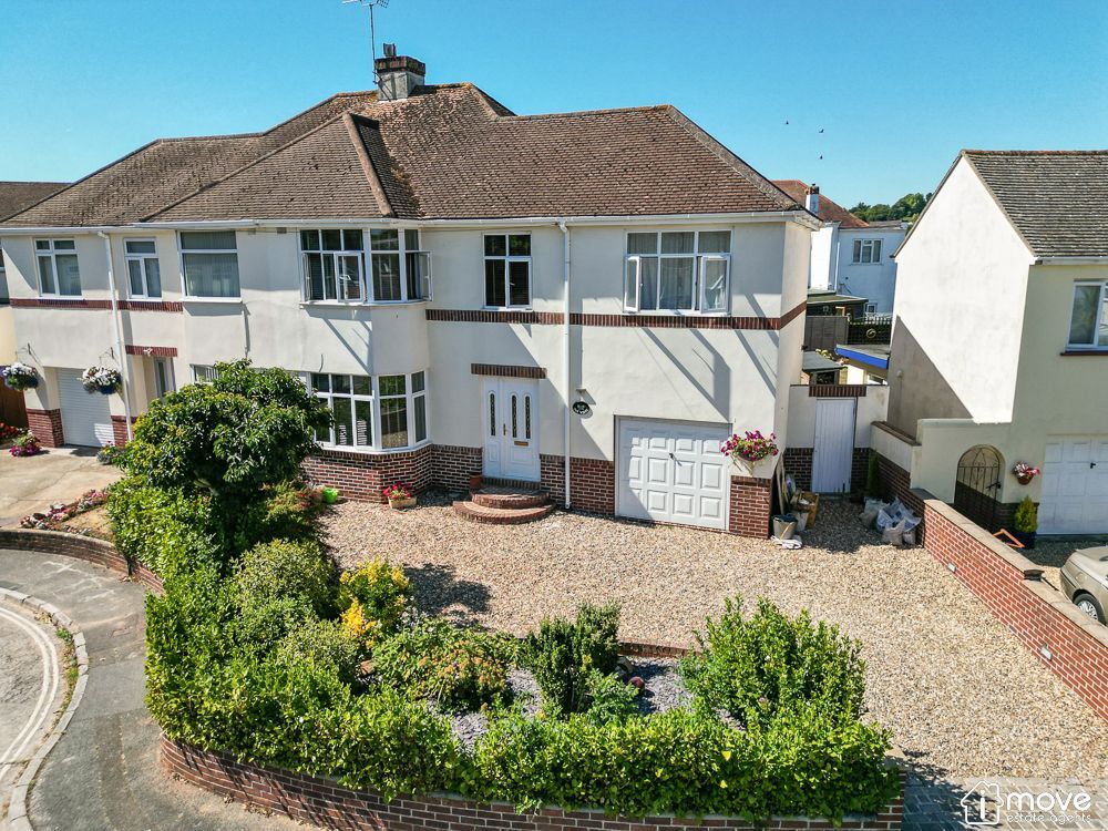 Cadewell Crescent, Torquay TQ2  