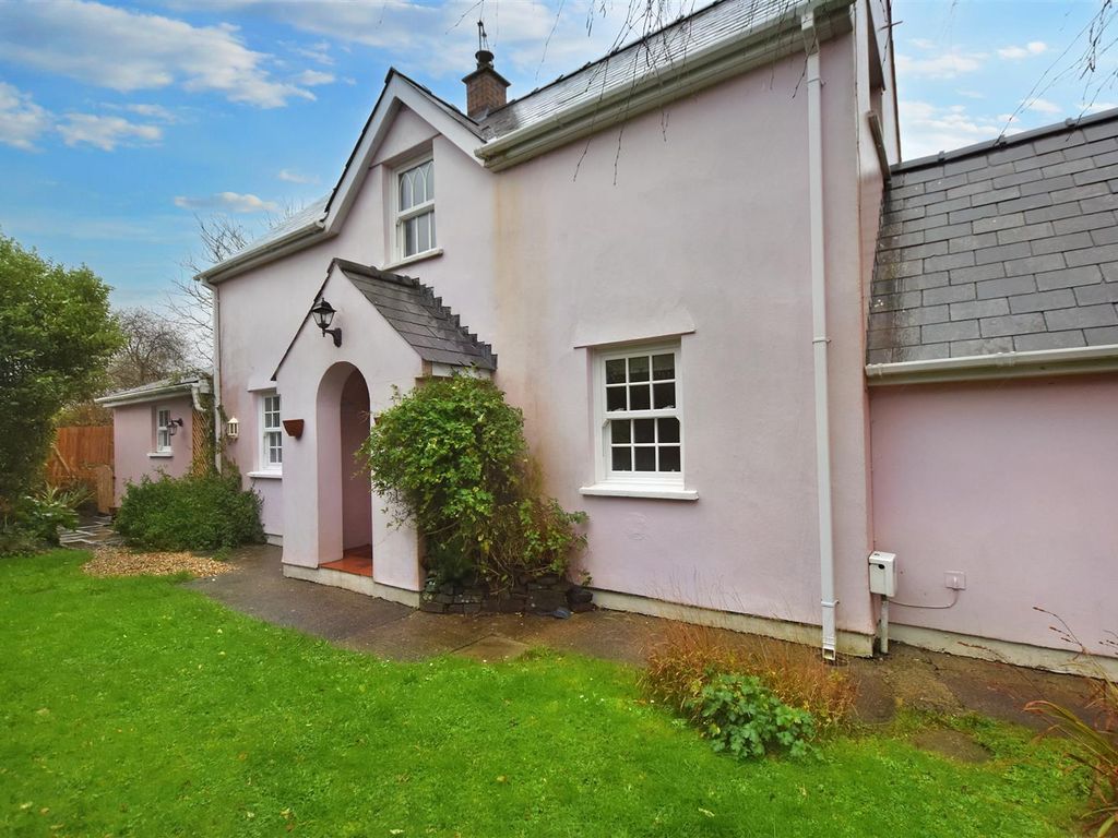 3 bed cottage for sale in East Williamston, Tenby SA70 Zoopla